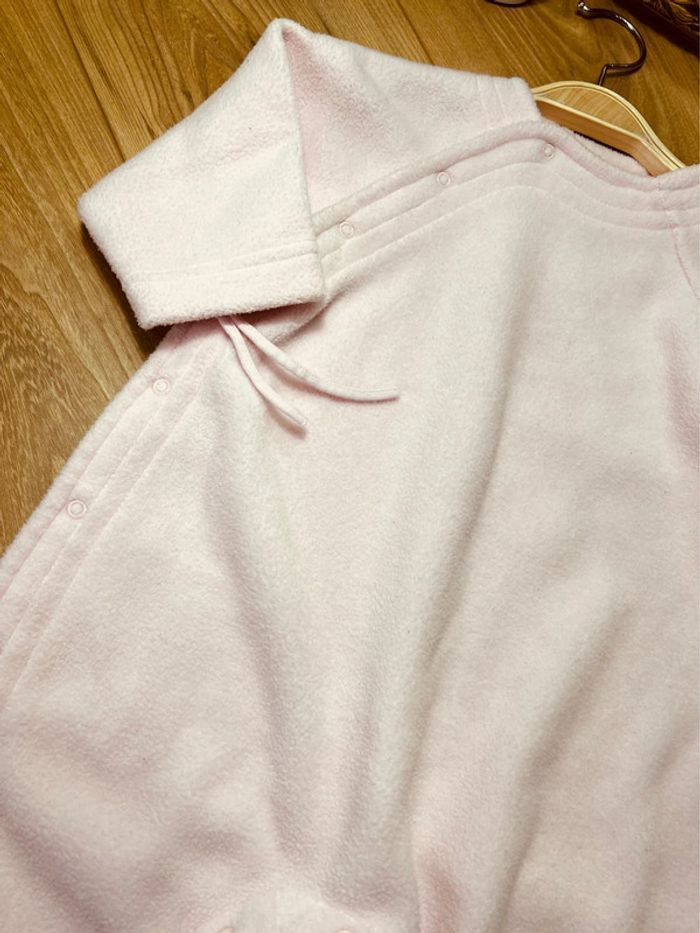Taille 12 mois pyjama sur pyjama polaire fille Petit Bateau rose pale 🎀 - photo numéro 2