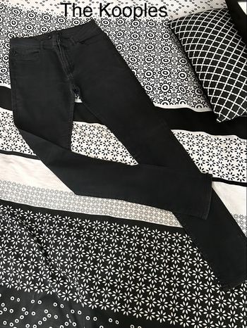 Jean noir et Kooples taille 38