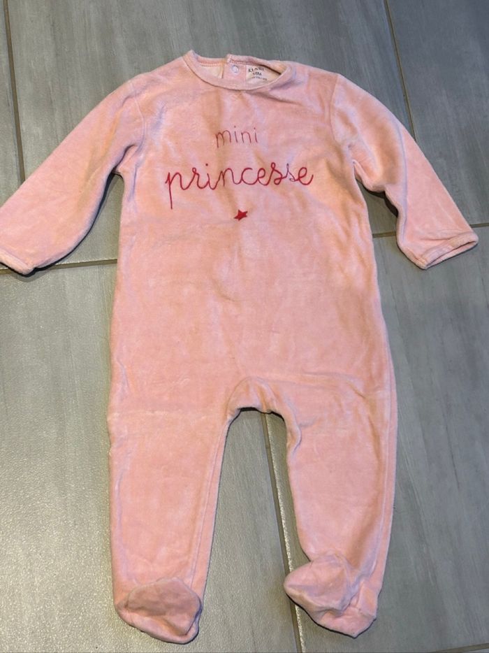Lot de 7 pyjamas chauds  fille en 18 mois - photo numéro 7