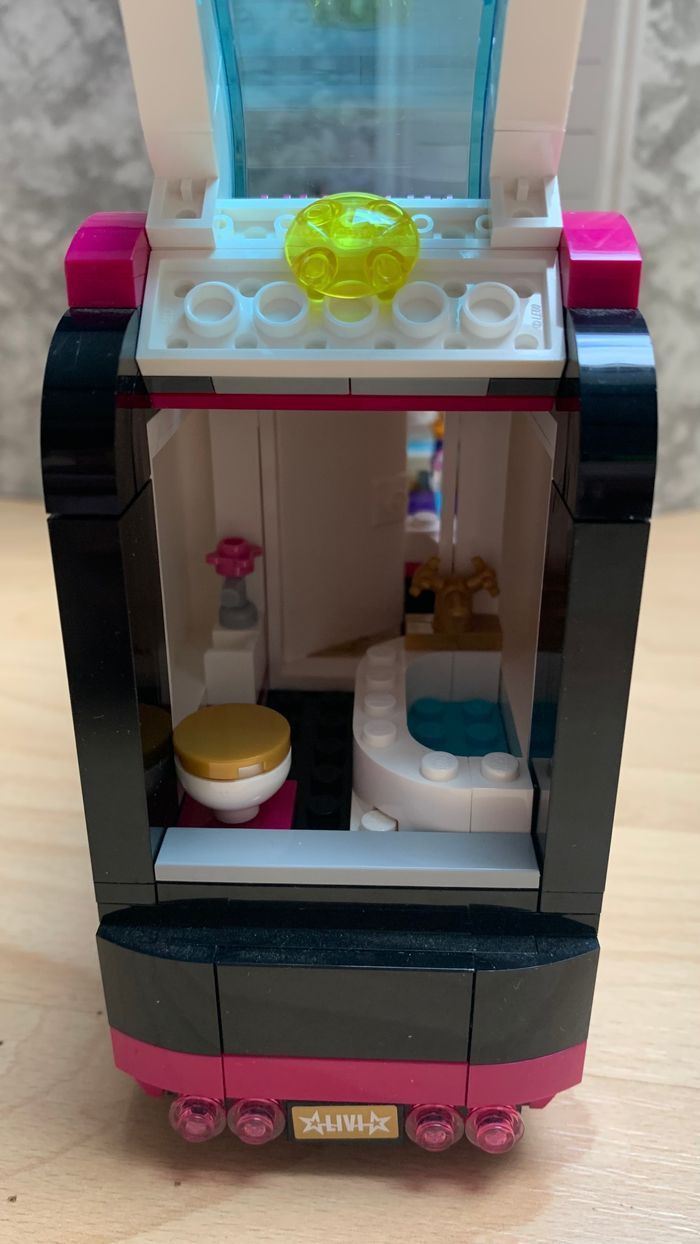 Lego Friends 41106-La tournée en bus - photo numéro 9
