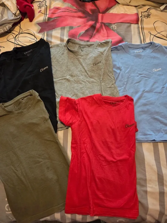 Lot teeshirt Chevignon 6ans