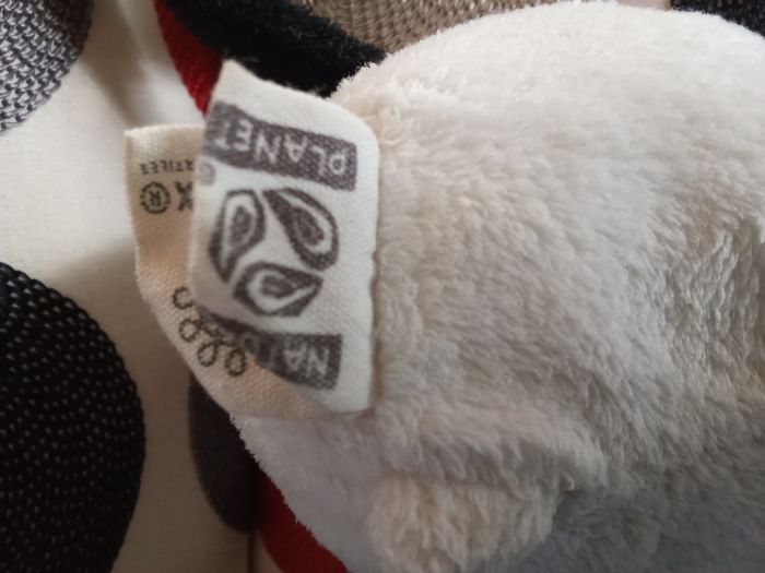 Doudou Panda d'occasion Nature Planet grande pattes noires dessous blanc bras fins noirs ours ourson panda achat zoo oeko-tex - photo numéro 2