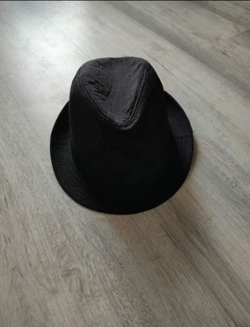 Chapeau noir unisexe