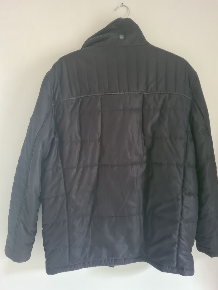 Blouson noir / Taille XL - photo numéro 3