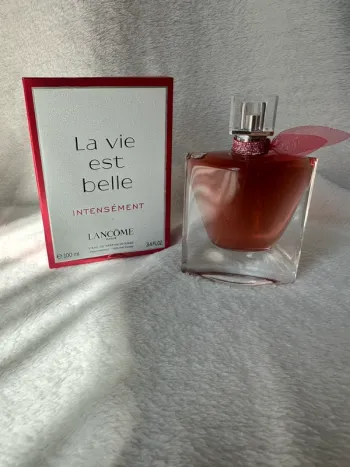 La Vie est Belle Intensément - Eau de Parfum Intense 100ml neuf