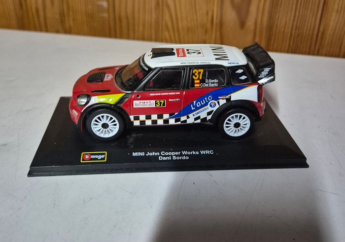 Bburago voiture miniature mini John cooper works wrc dani sordo