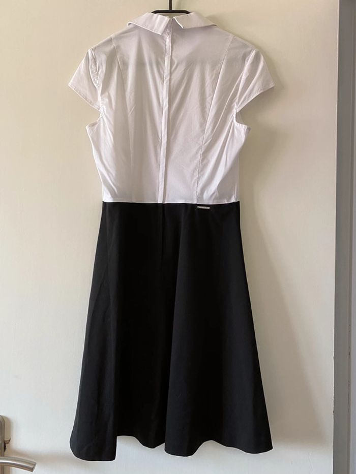 Robe bicolore Orsay Taille 38 - photo numéro 3
