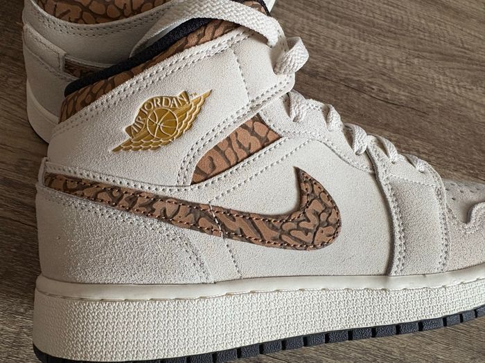 Jordan 1 MID SE - photo numéro 5