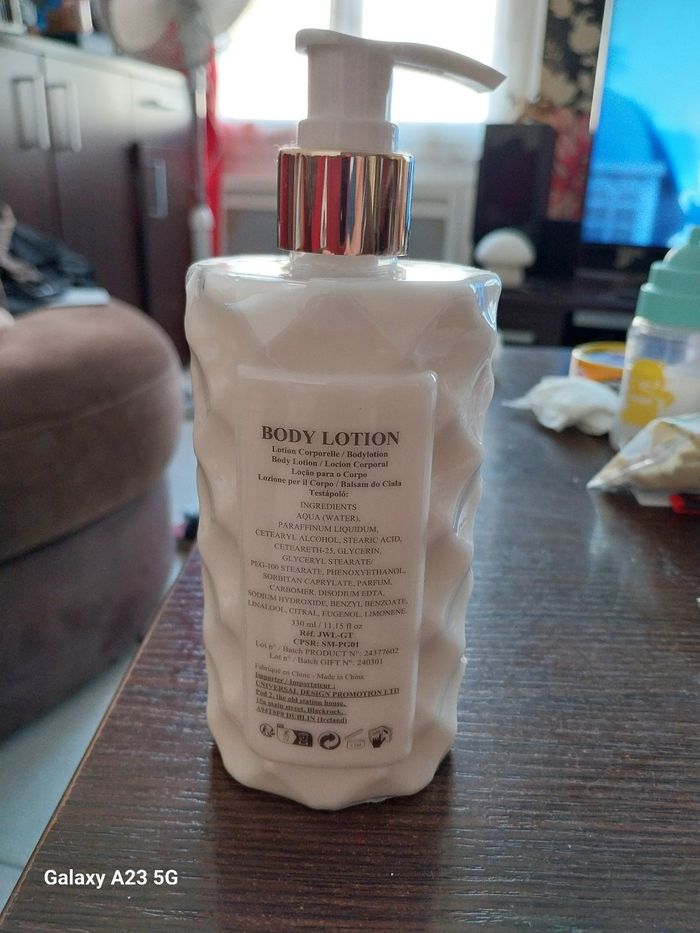Lait pour le corps belle Luxury  neuf - photo numéro 3