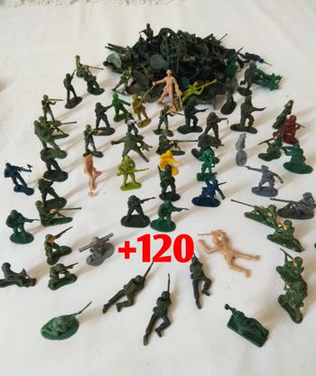 120 Soldats militaires garçon