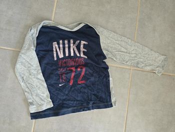 Tee shirt manches longues nike