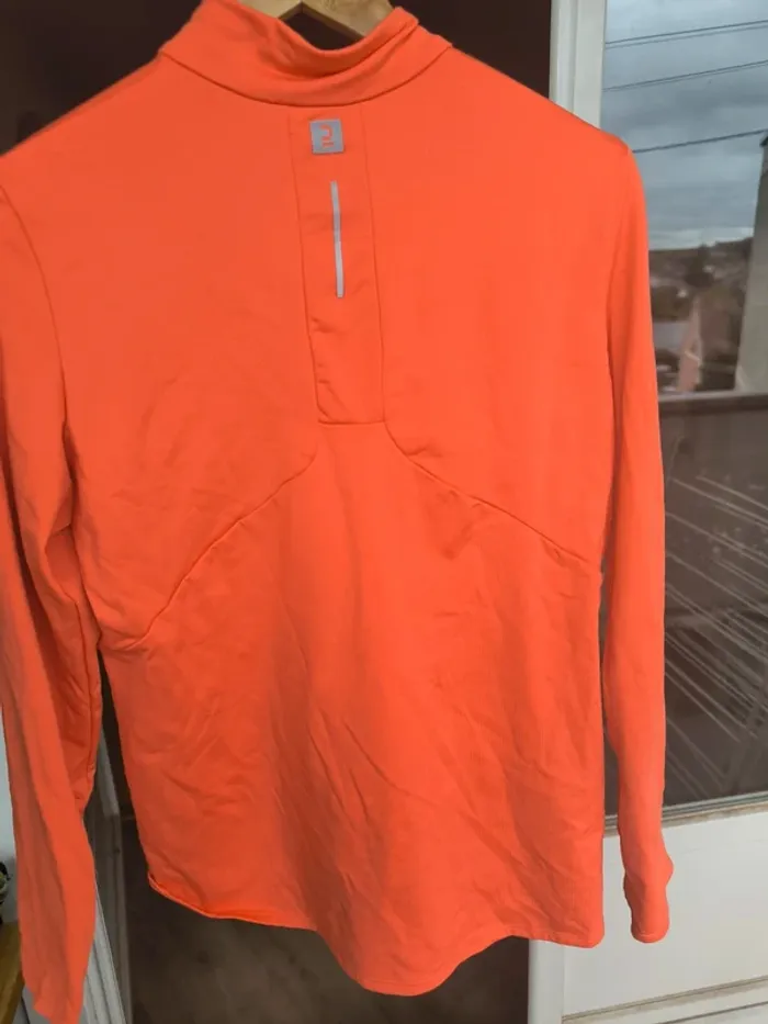 Pull de sport - photo numéro 3