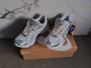 Asics kayano 14 blanc