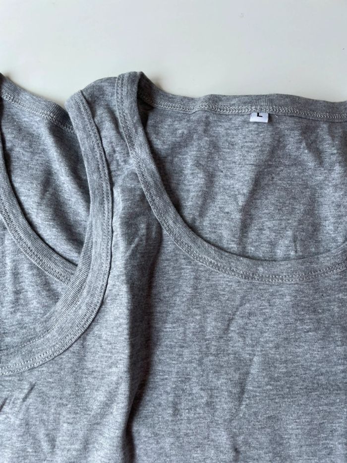 2 Débardeurs gris neuf en coton pour homme taille L - photo numéro 2