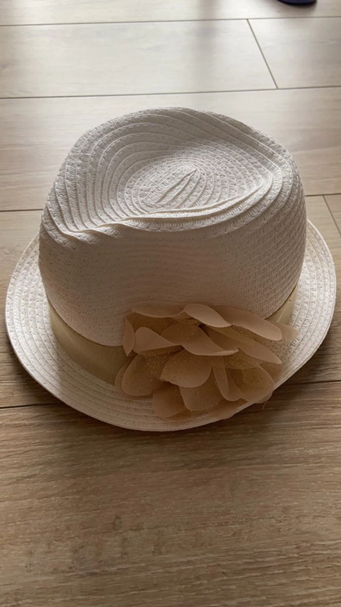 Chapeau fille 2/3 ans