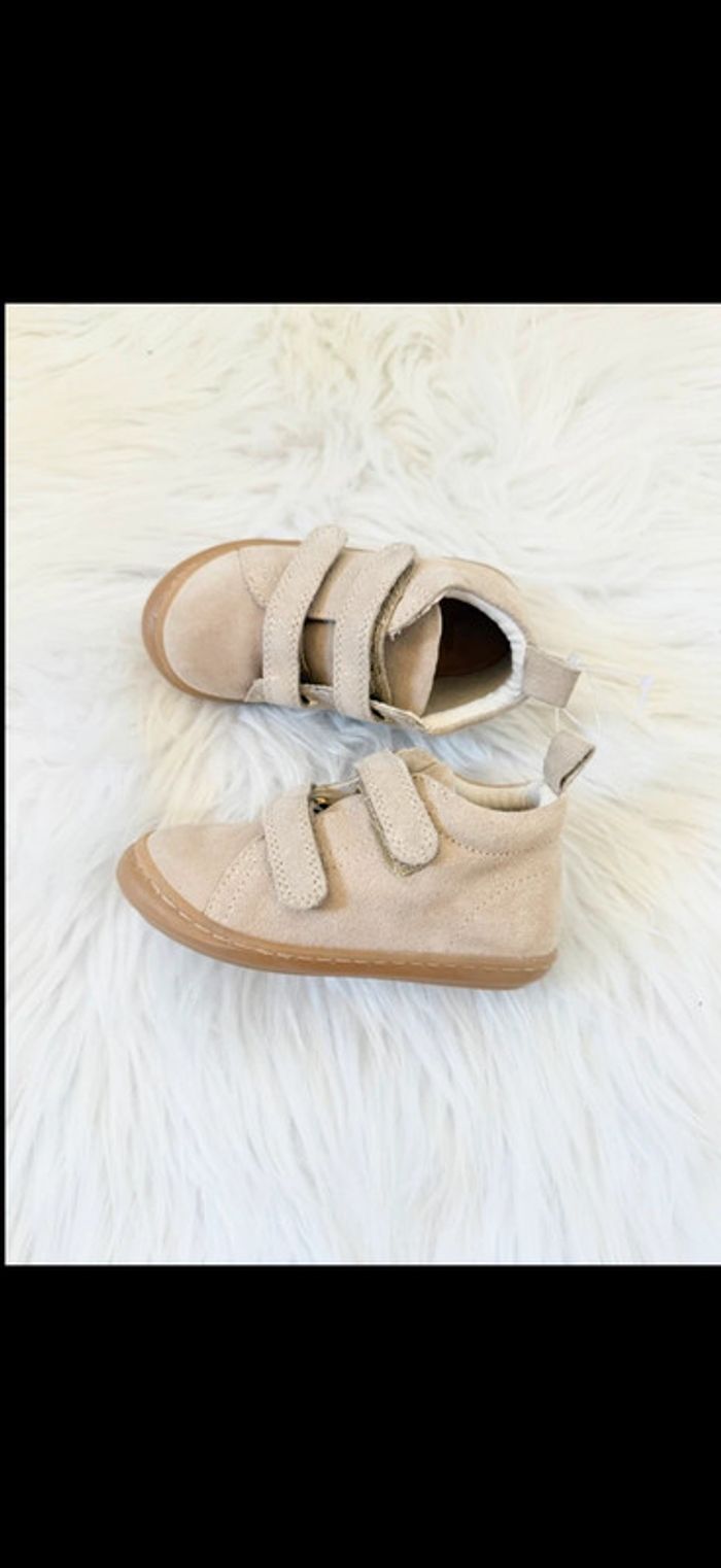 Chaussures bébé Obaïbi / Okaïdi – Taille 22 – beige – Neuf avec étiquette - photo numéro 2