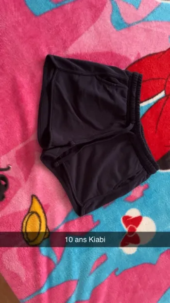 Short 10 ans