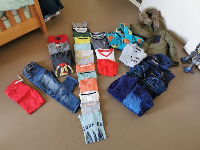 Lot vêtements garçon taille 5 ans