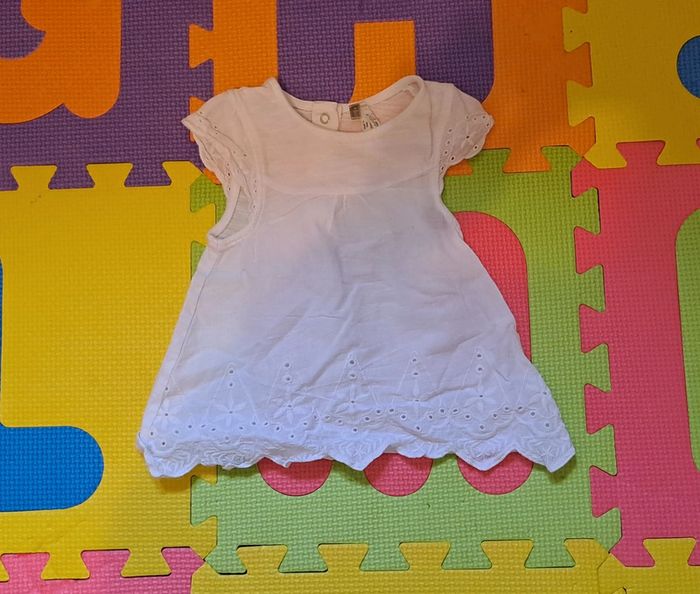 Robe courte manches courtes blanc, orchestra, taille 9 mois (71 cm)