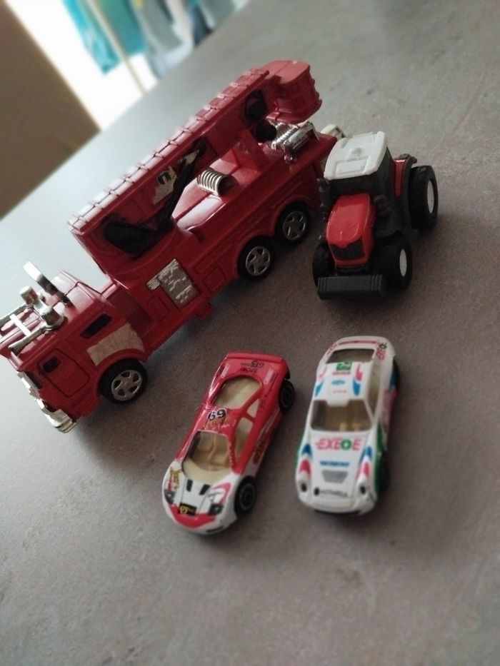 Lot voitures / camion de pompier/ tracteur - photo numéro 2