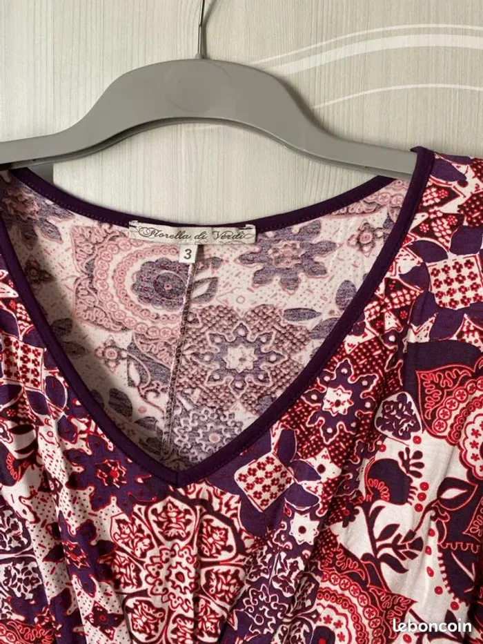 Tunique femme - taille 42/44 - photo numéro 3