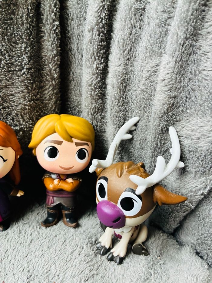 Lot figurines funko pop Disney la reine des neiges - photo numéro 4