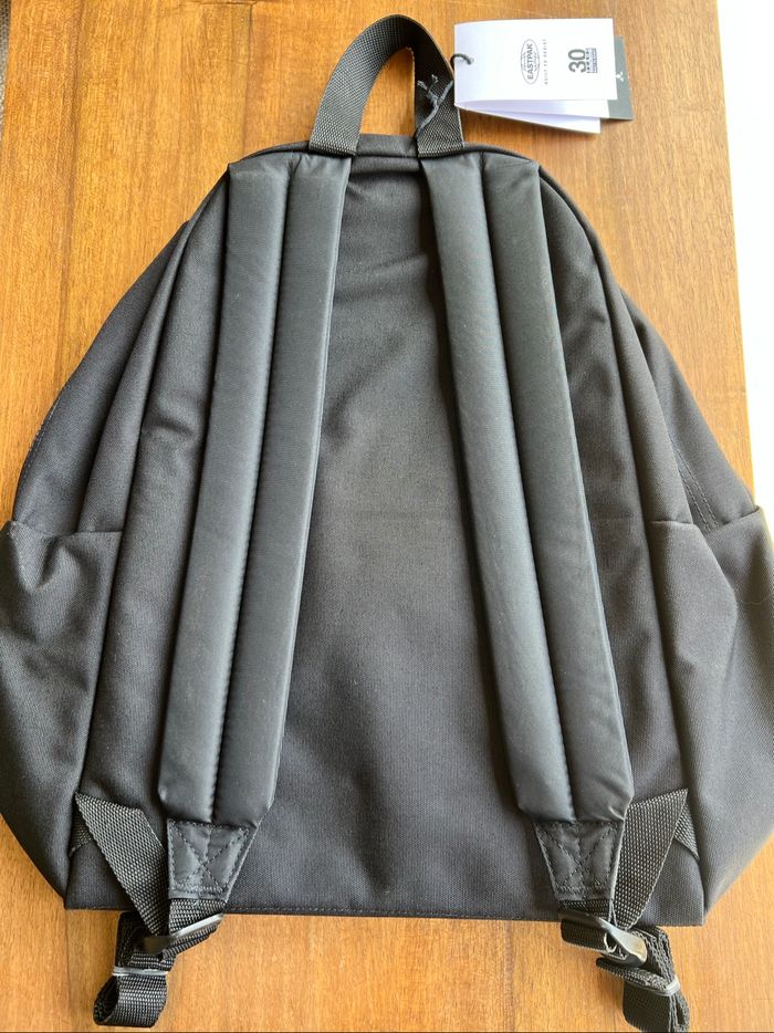 Eastpak noir - photo numéro 2