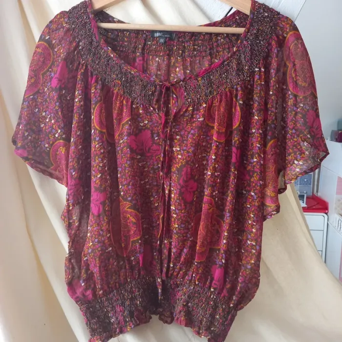 Top fluide à fleurs habillé 36