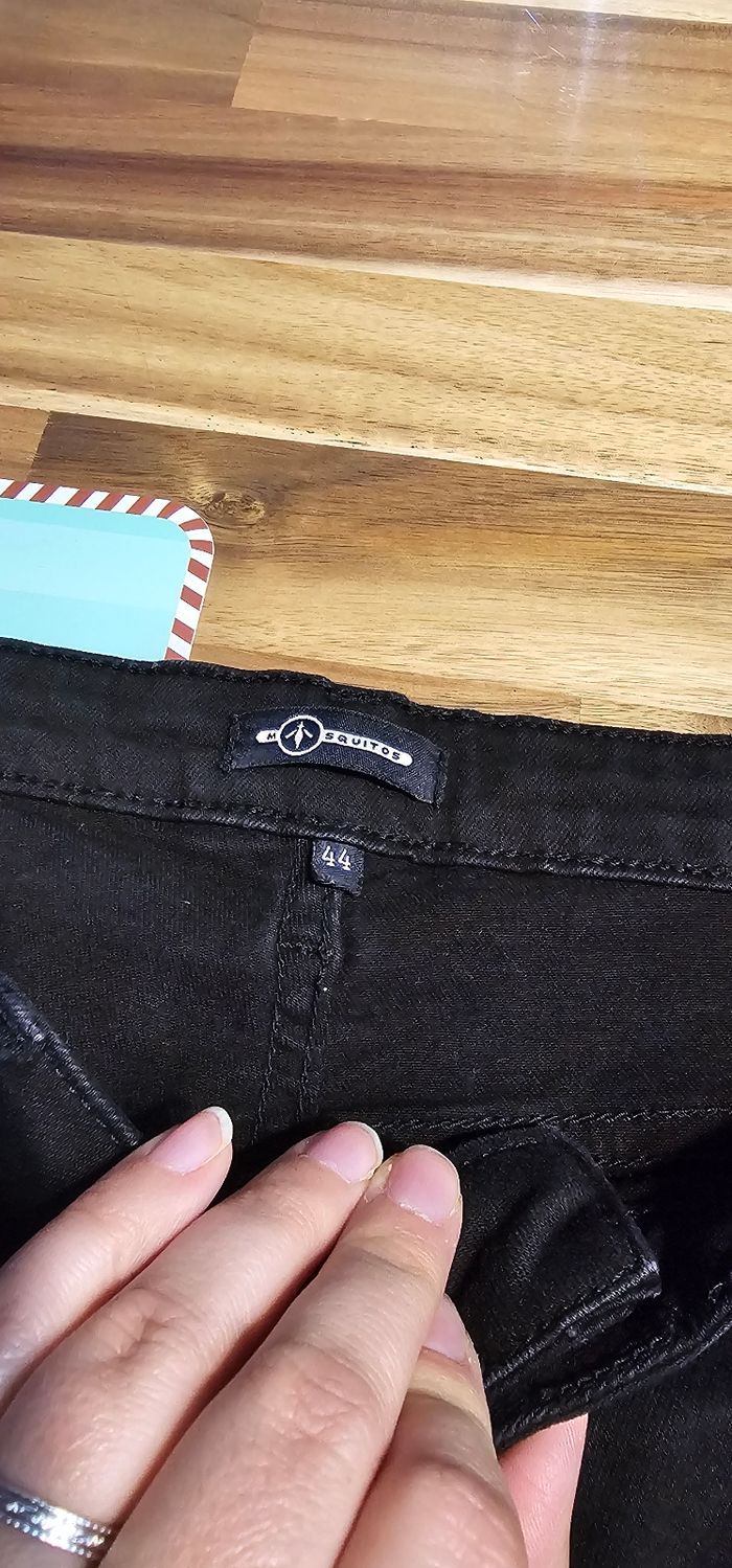 Jeans noir - photo numéro 4