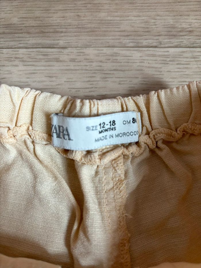 Short bebe Zara 12-18 mois - photo numéro 3
