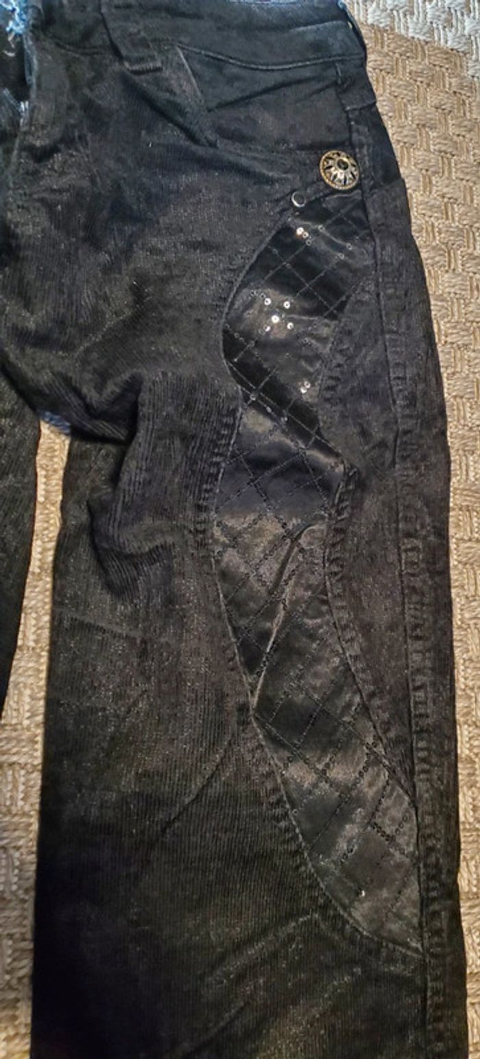 Jean Noir Strié Coupe Droite Estensivo - Taille 38: Confort et Élégance Scintillante - photo numéro 7