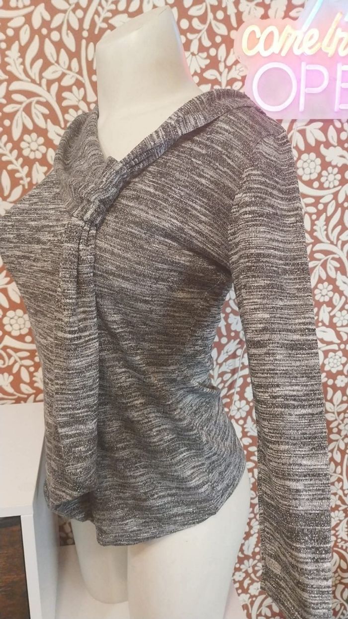 Pull femme T.38/40 - photo numéro 2