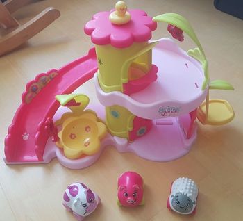 Animal planète + 3 véhicules  de chez Smoby