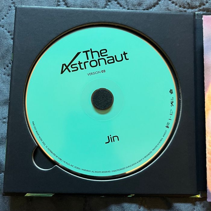 Album The astronaut Jin - photo numéro 5