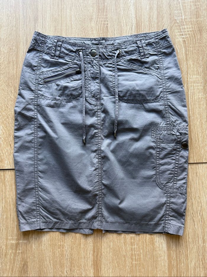 Jupe longueur genou moulante grise janina taille 38 M