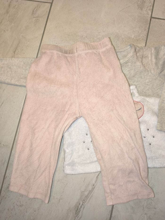 Pyjama - photo numéro 4
