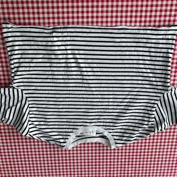 Tee shirt top
