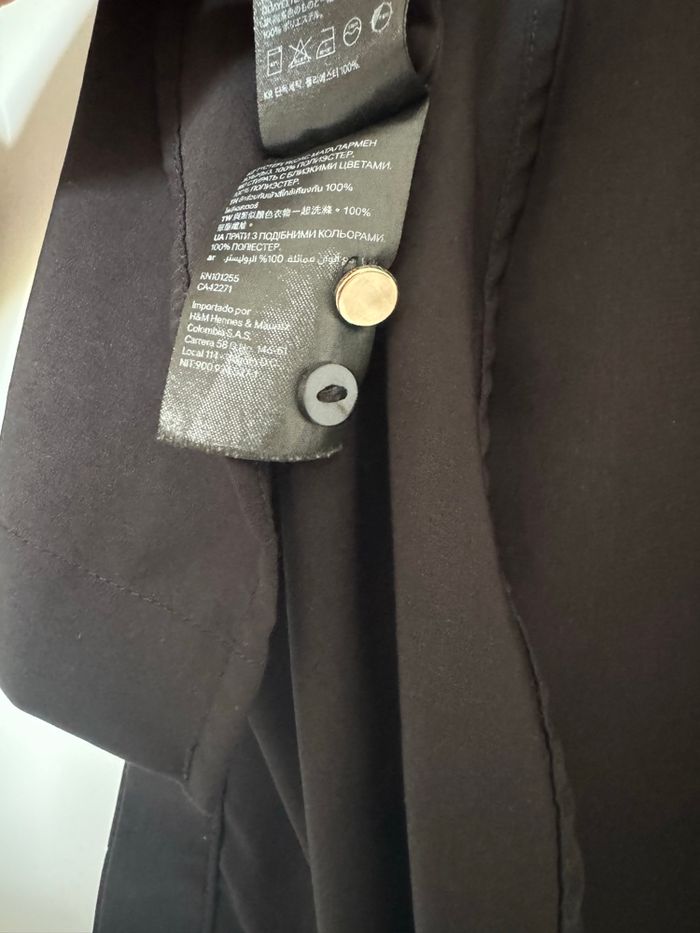 Chemise noire - photo numéro 5