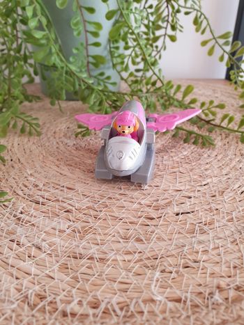 Avion • Stella 🌸