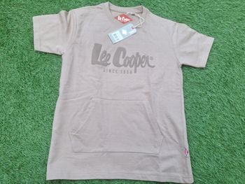 Tee-shirt