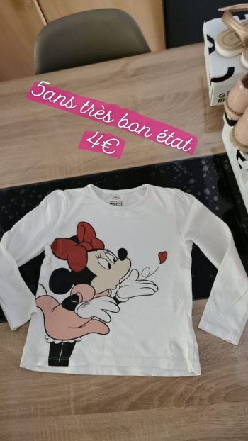 T-shirt manche longue C&A  5ans