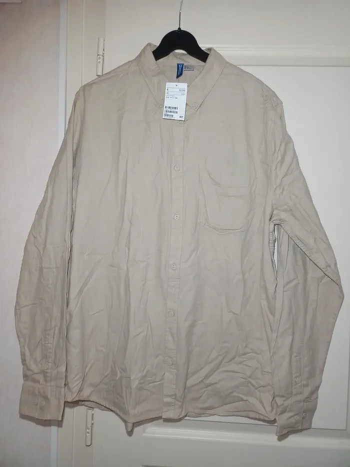 Chemise Divided