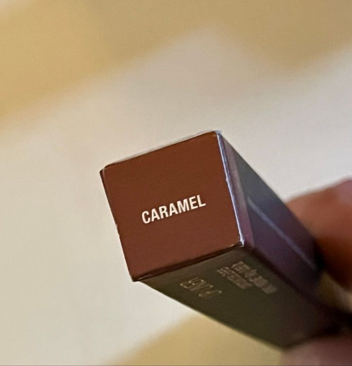 anastasia beverly hills, crayon levres neuf , 1,49gr (valeur 26€) - photo numéro 3