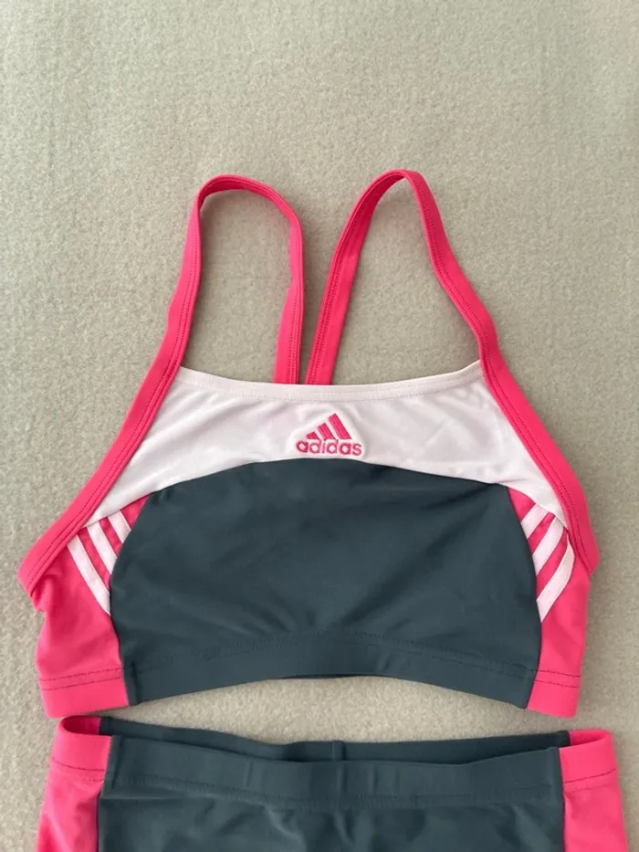 Maillot de bain 2 pièces Adidas taille 36 en très bon état - photo numéro 2