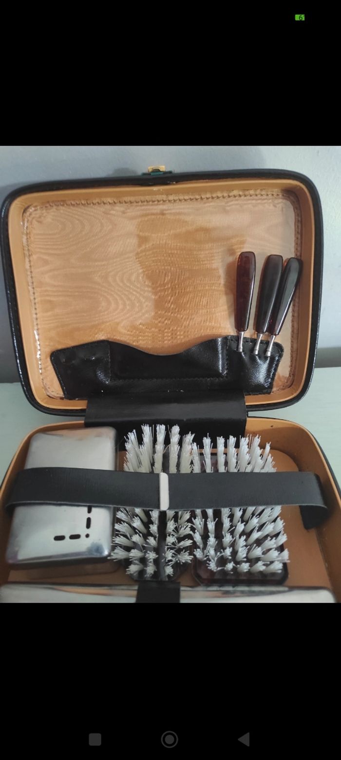 Trousse de toilette vintage