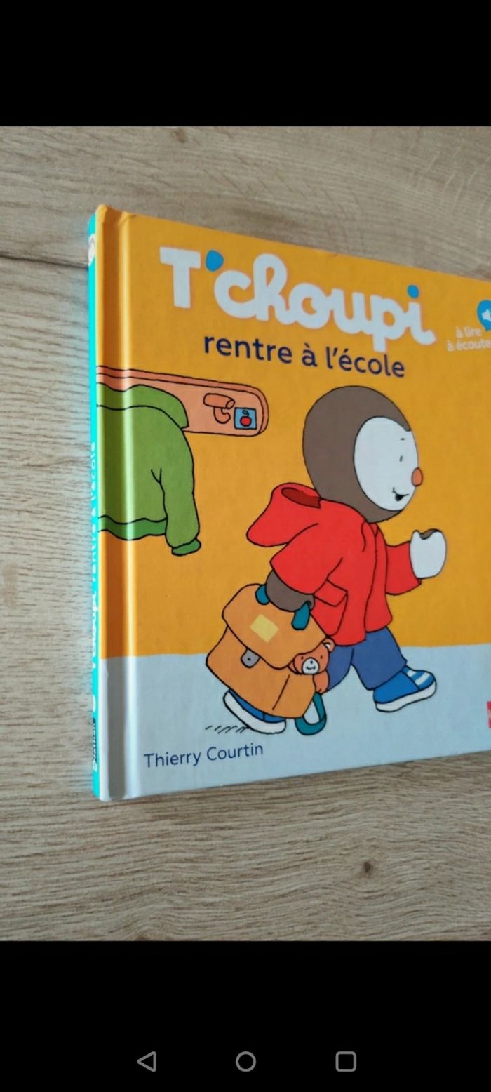 Livre T'choupi - photo numéro 2