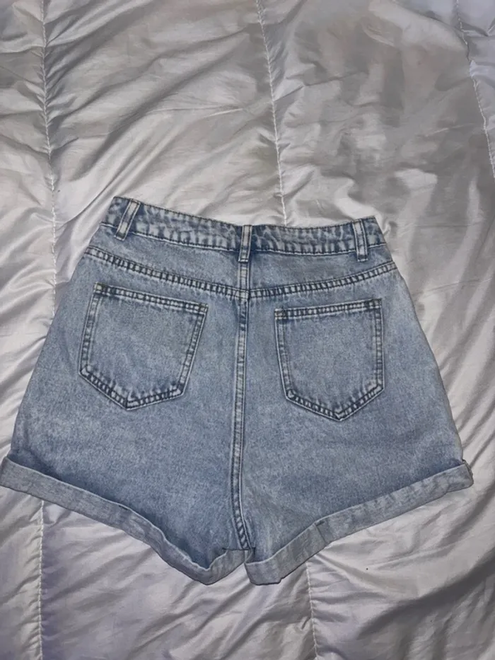 Short en jeans SHEIN taille 36 - photo numéro 2
