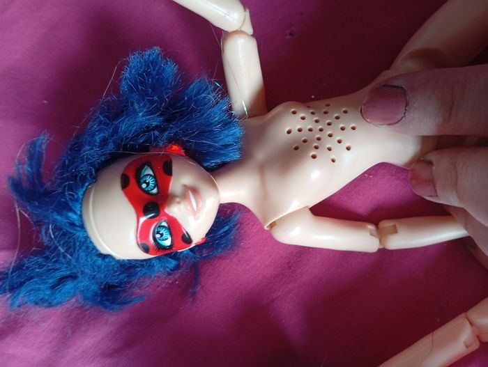 Barbie miraculous lady bug - photo numéro 3