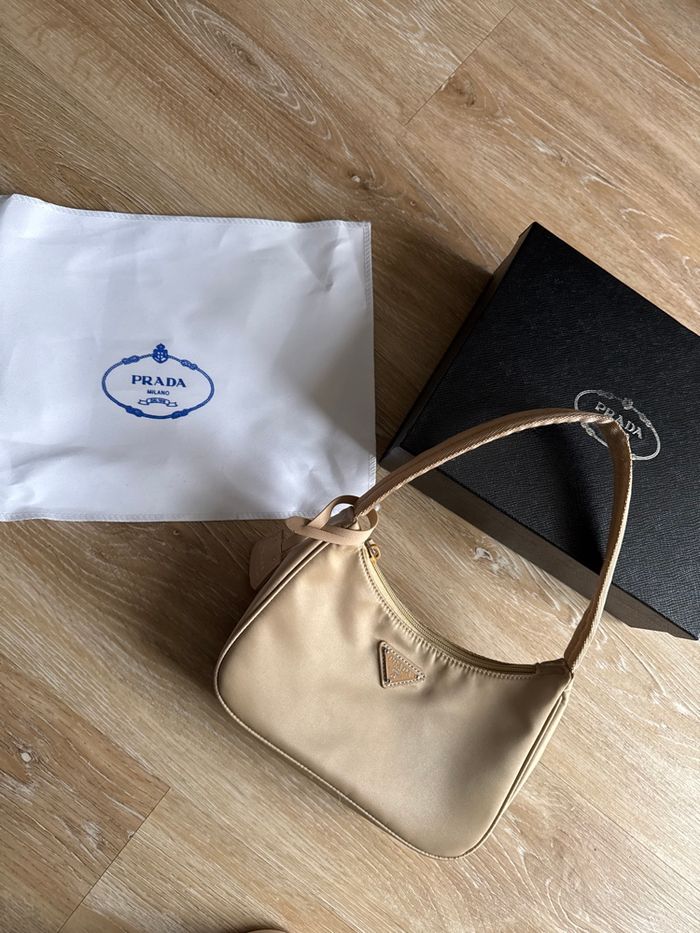 Sac Prada beige - photo numéro 5
