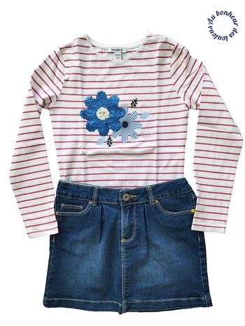 8 ans ensemble Okaïdi teeshirt et jupe en jean